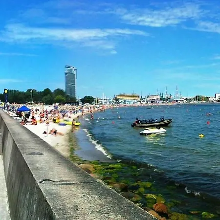 Salon Z Aneksem W Centrum Gdyni Niedaleko Morza! Gdynia
